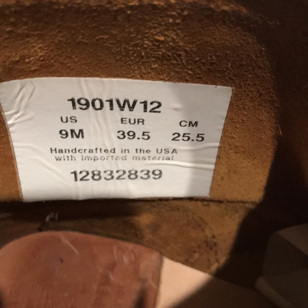 Chippewa ladies Engineer boots - Picture 8 of 9